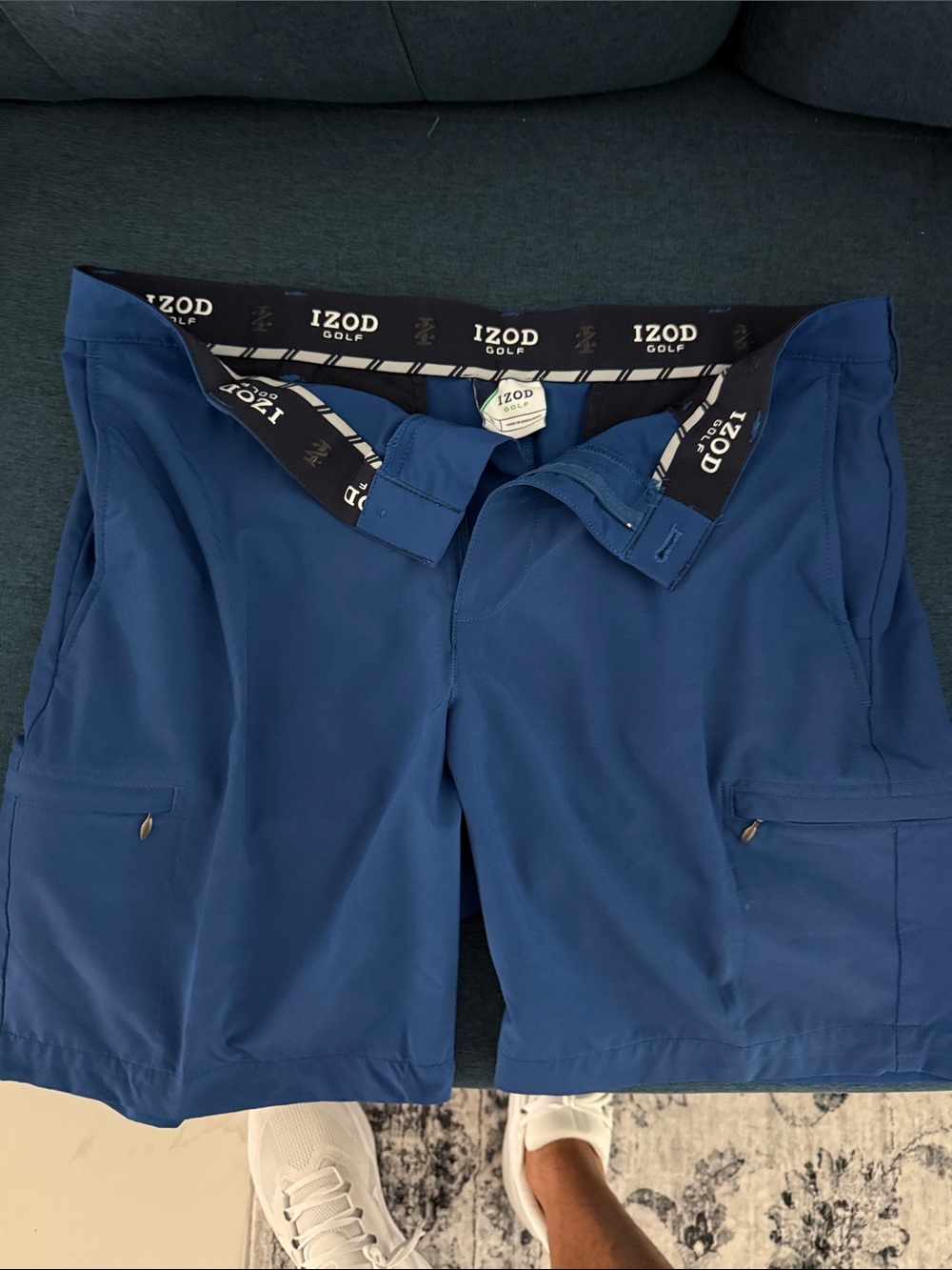 Izod Men's Blue Performance Hybrid Shorts